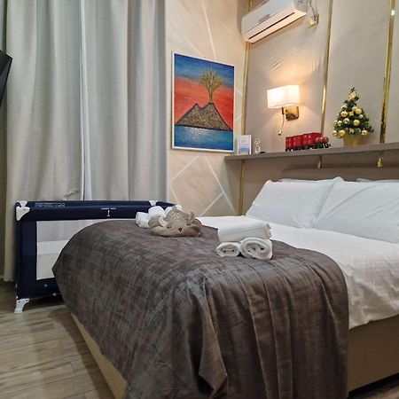 La Dimora Nei Presepi In San Gregorio Apartment Napoli Exterior foto